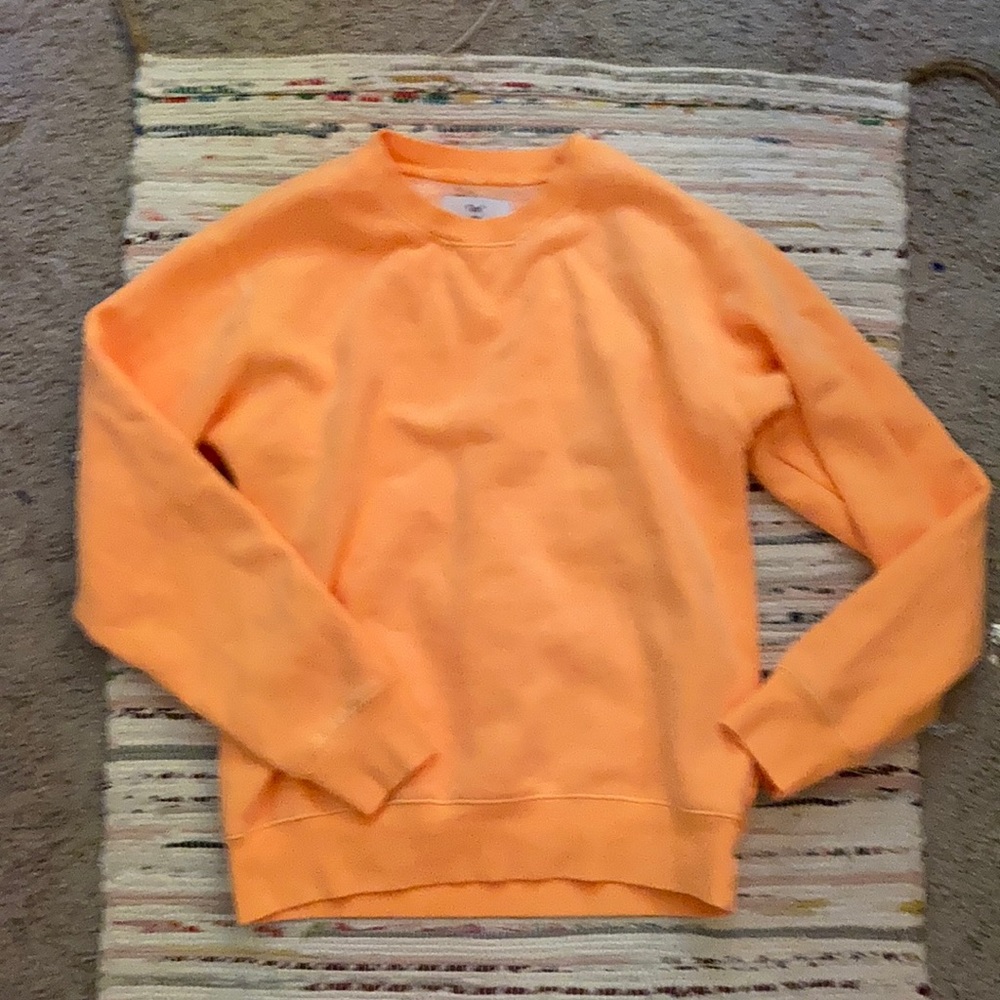 Crewneck - Picture 2 of 3